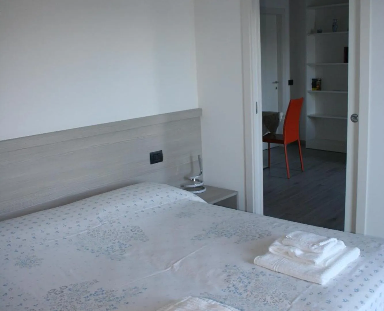 Appartamenti I Fiori Del Lago Laveno Apartment